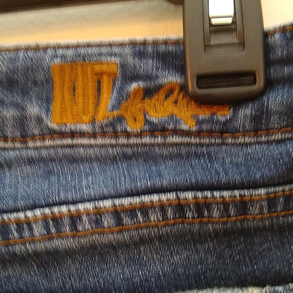 Kut from the Kloth jeans .Size 4 - Picture 5 of 9